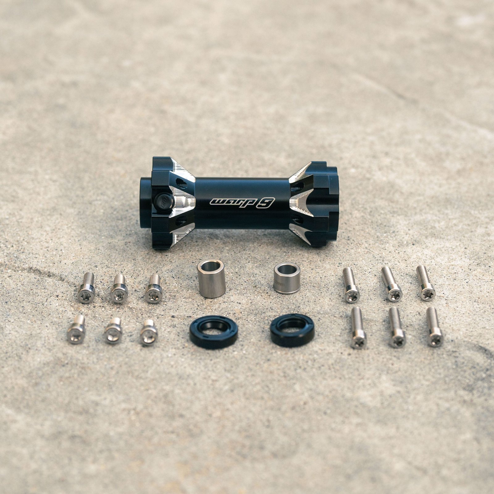 Warp 9 Jackshaft  *Will not fit E-ride Pro bikes with 12mm jackshaft bolt* (Collective)